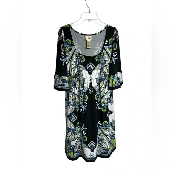 Ice Gray and Black Patterned Fabric - Picture 1 of 8